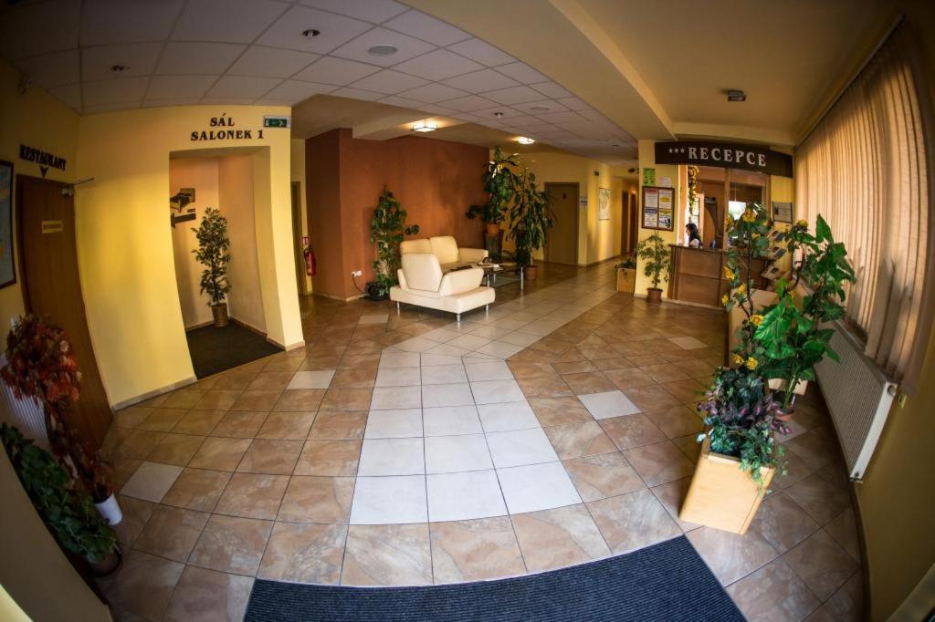 Hotel Na Jizni Prerov Exterior photo