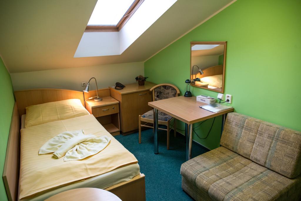 Hotel Na Jizni Prerov Room photo